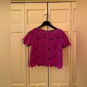 NWT Gianni Bini Loni Blouse in lilac. Size Small